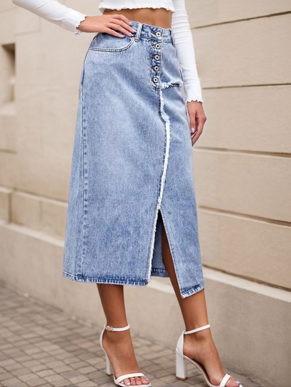 NWT Frayed Light Blue Denim Jeans Midi Skirt with Front Button Detail Size 8